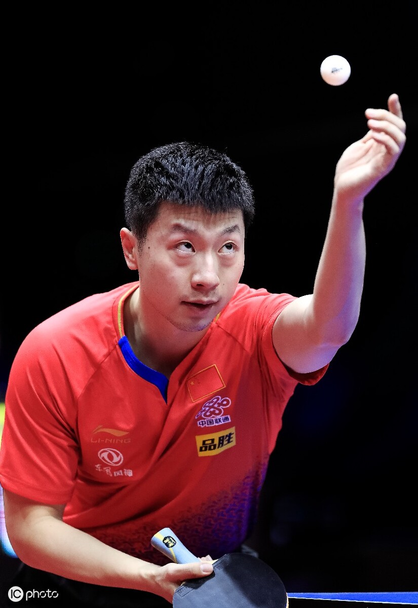 而现任中场 而现任中场