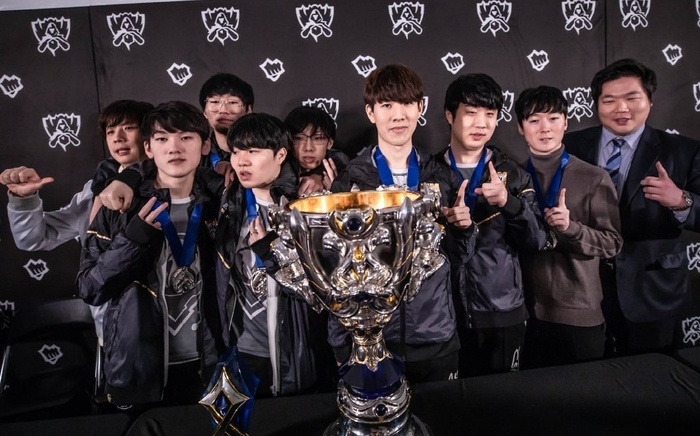 也象征着中 也象征着中