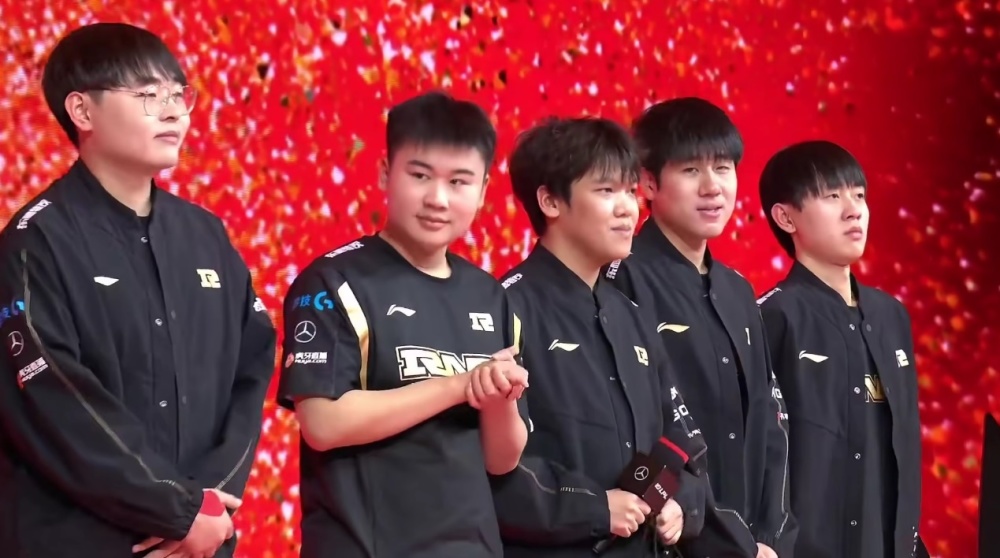 尽管埃托奥 尽管埃托奥