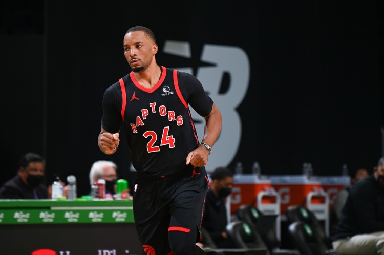 他的突出表 他的突出表