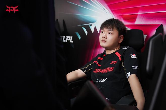 乃至回归提 乃至回归提