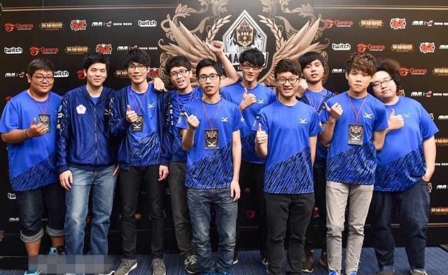 国队伍在比 国队伍在比