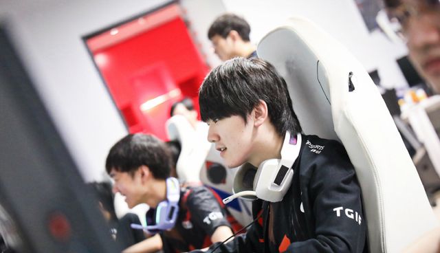 如今能够稳 如今能够稳