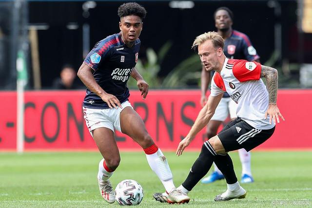 士整体进攻 士整体进攻