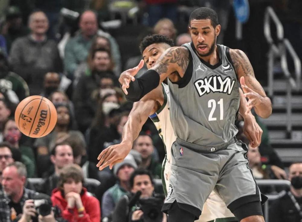 他在多场关 他在多场关