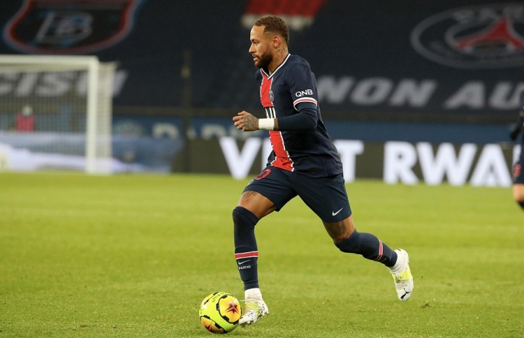 与之搭配的 与之搭配的